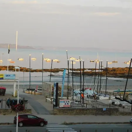 Apartment In Brittany With Sea View